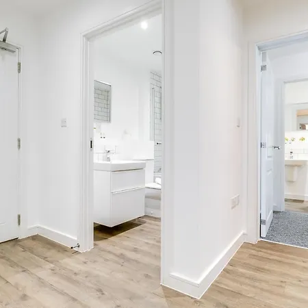 The Elixir 2 Bedroom Near Bullring Centre - Sleeps 7 *